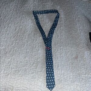 Skinny Tie Madness Blue and White Geometric Tie